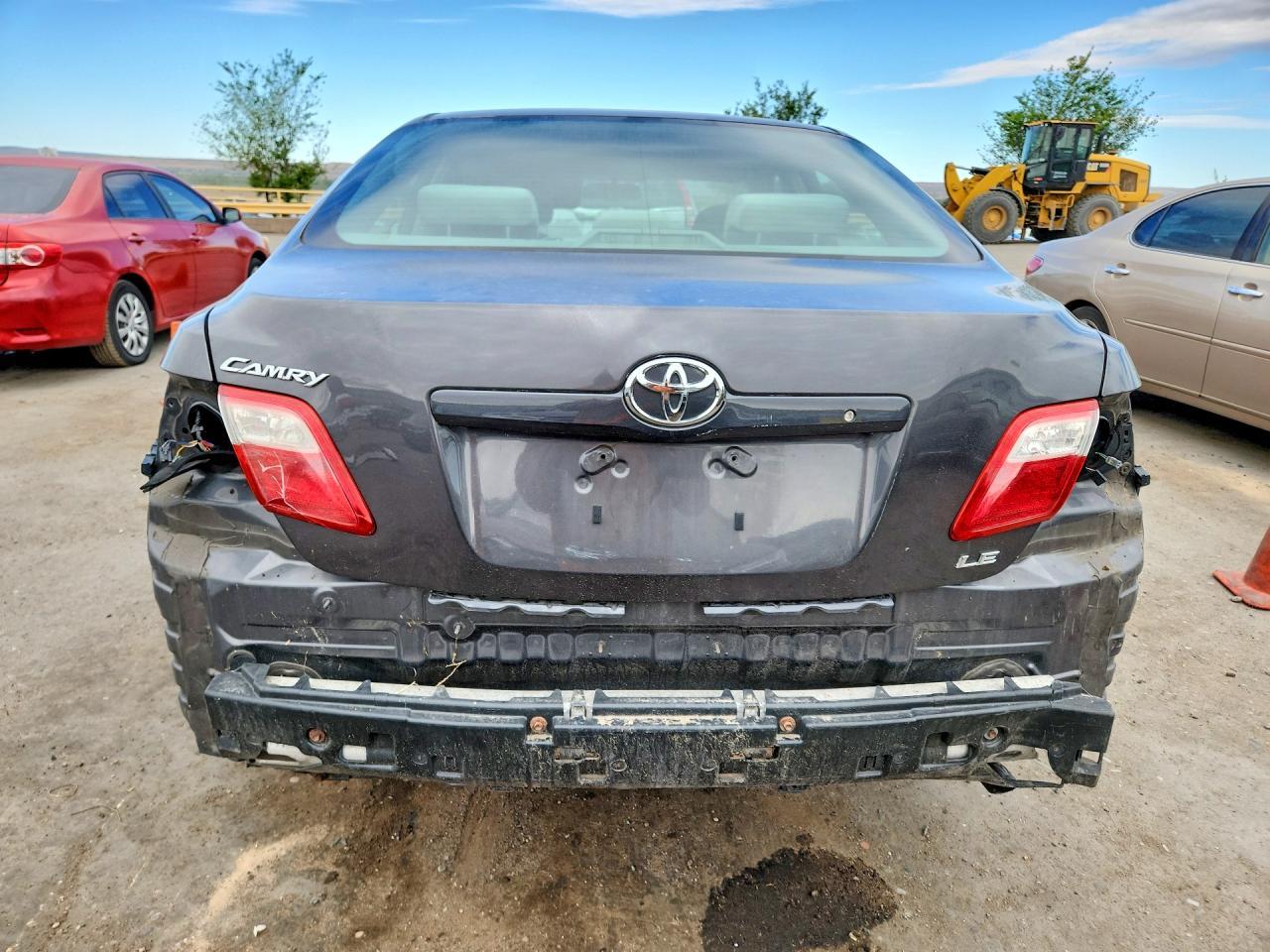 2009 Toyota Camry Le - Image 6