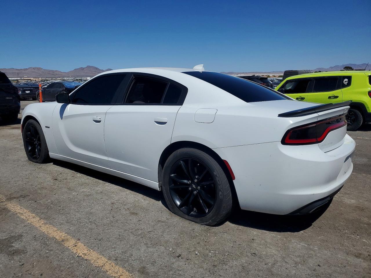2017 Dodge Charger R - Фото 2