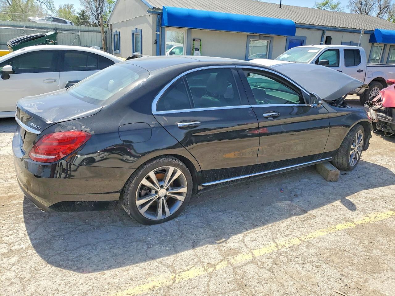 2015 Mercedes-Benz C 300 4Matic - Image 3