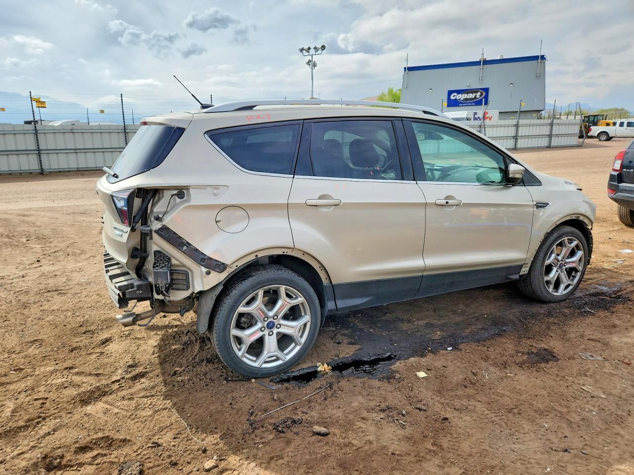2017 Ford Escape Titanium - Фото 3