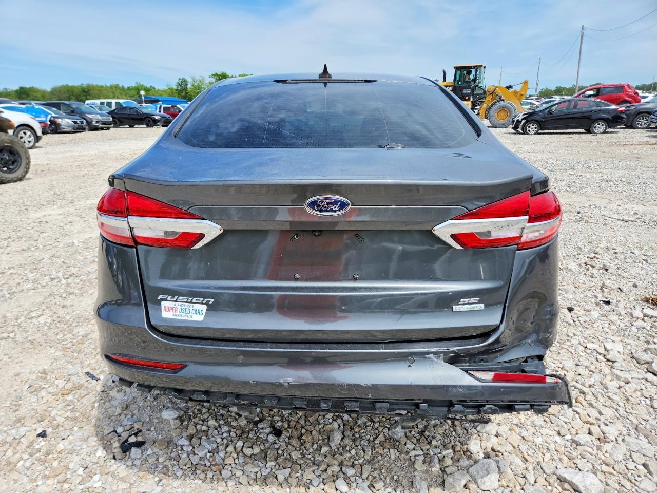2020 Ford Fusion Se - Фото 6