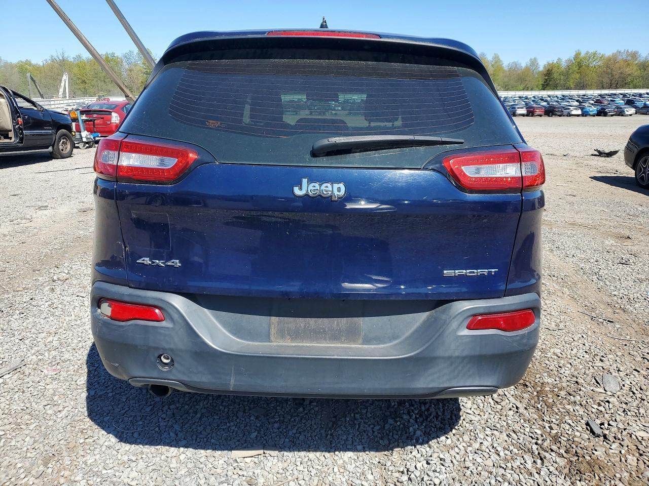 2014 Jeep Cherokee Sport - Фото 6