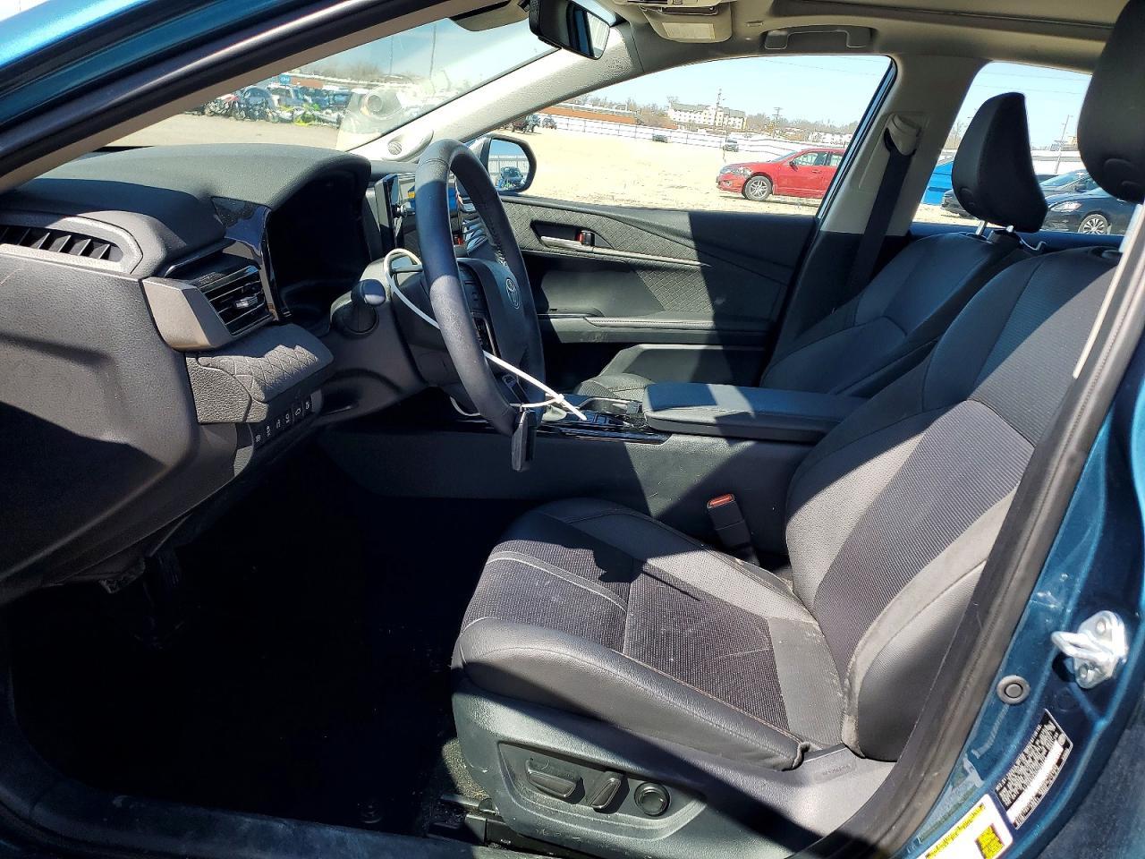 2025 Toyota Camry Xle - Фото 7