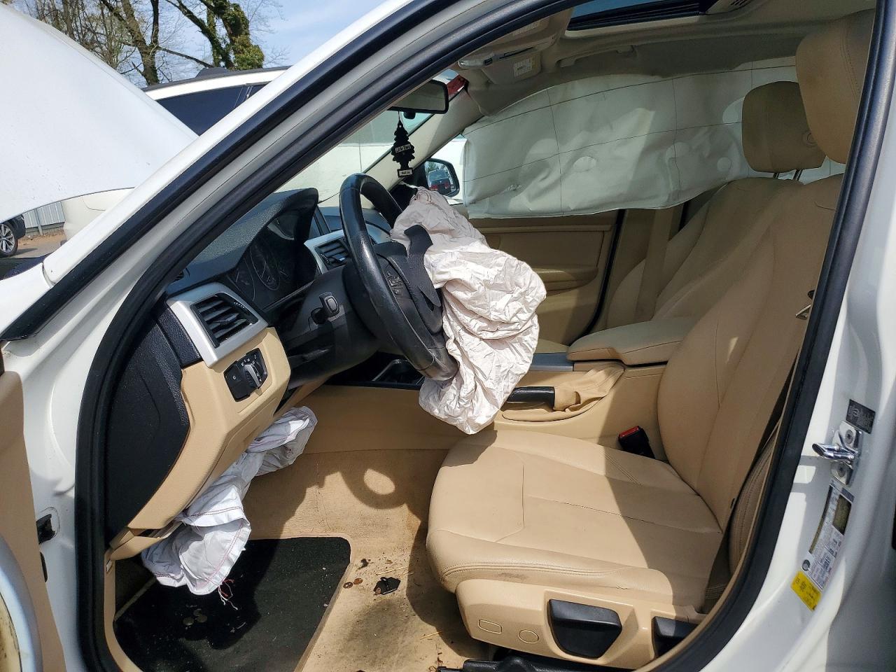 2012 BMW 328 I - Image 7
