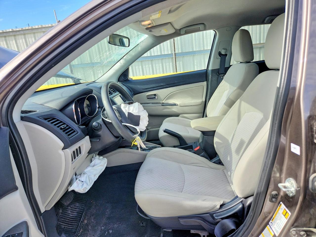 2019 Mitsubishi Outlander Sport Es - Image 7