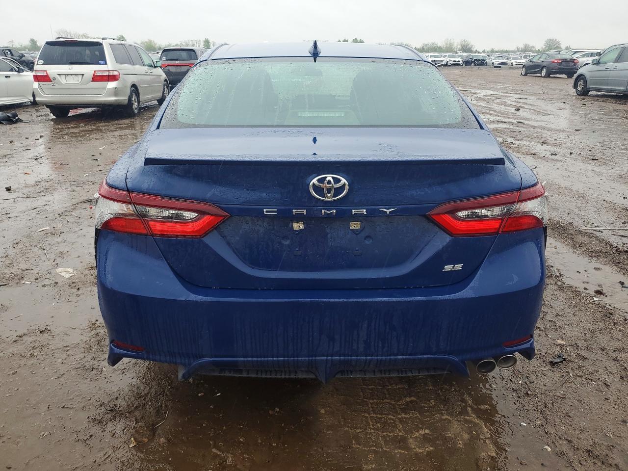 2024 Toyota Camry Se - Фото 6