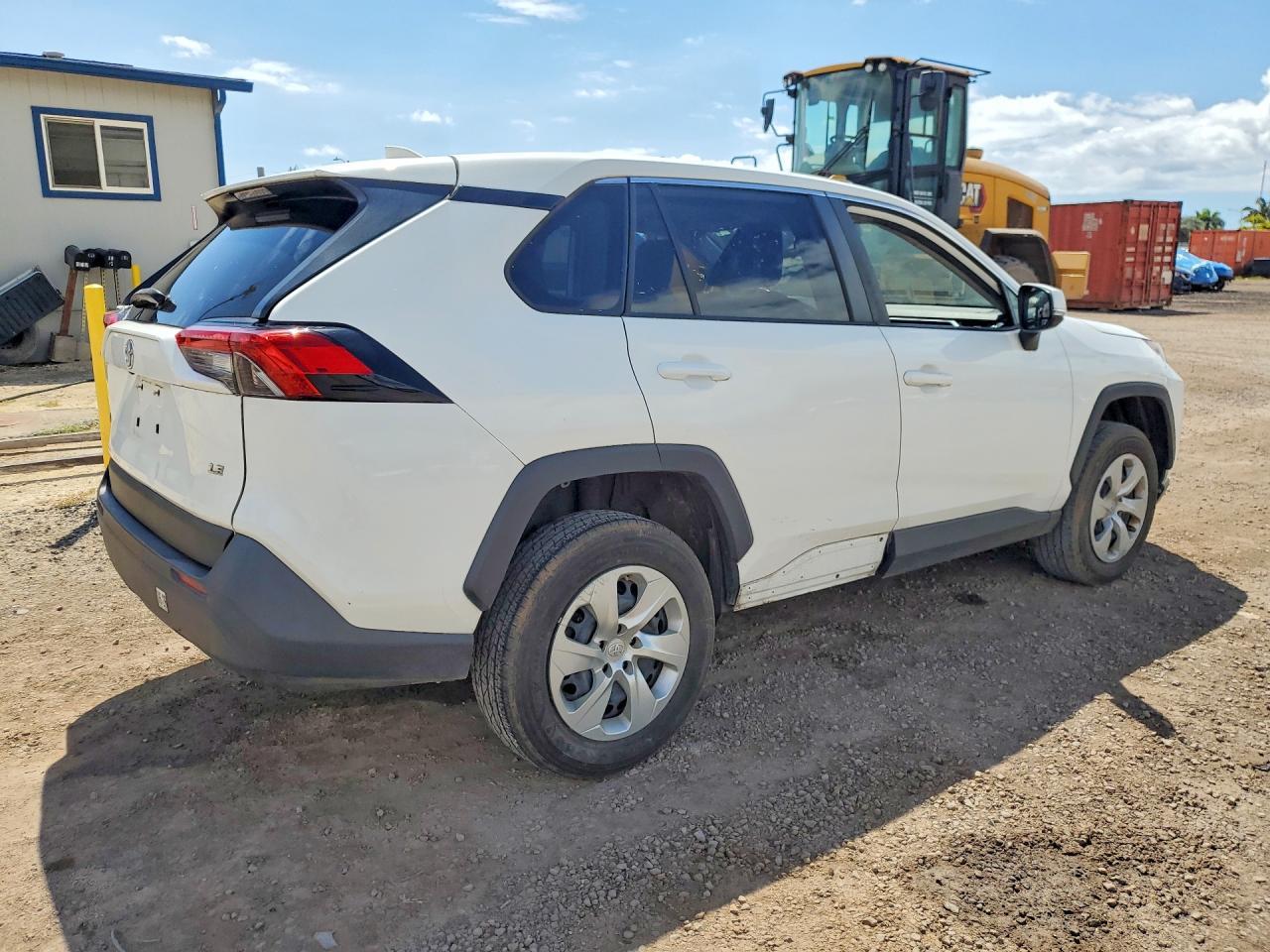 2022 Toyota Rav4 Le - Фото 3