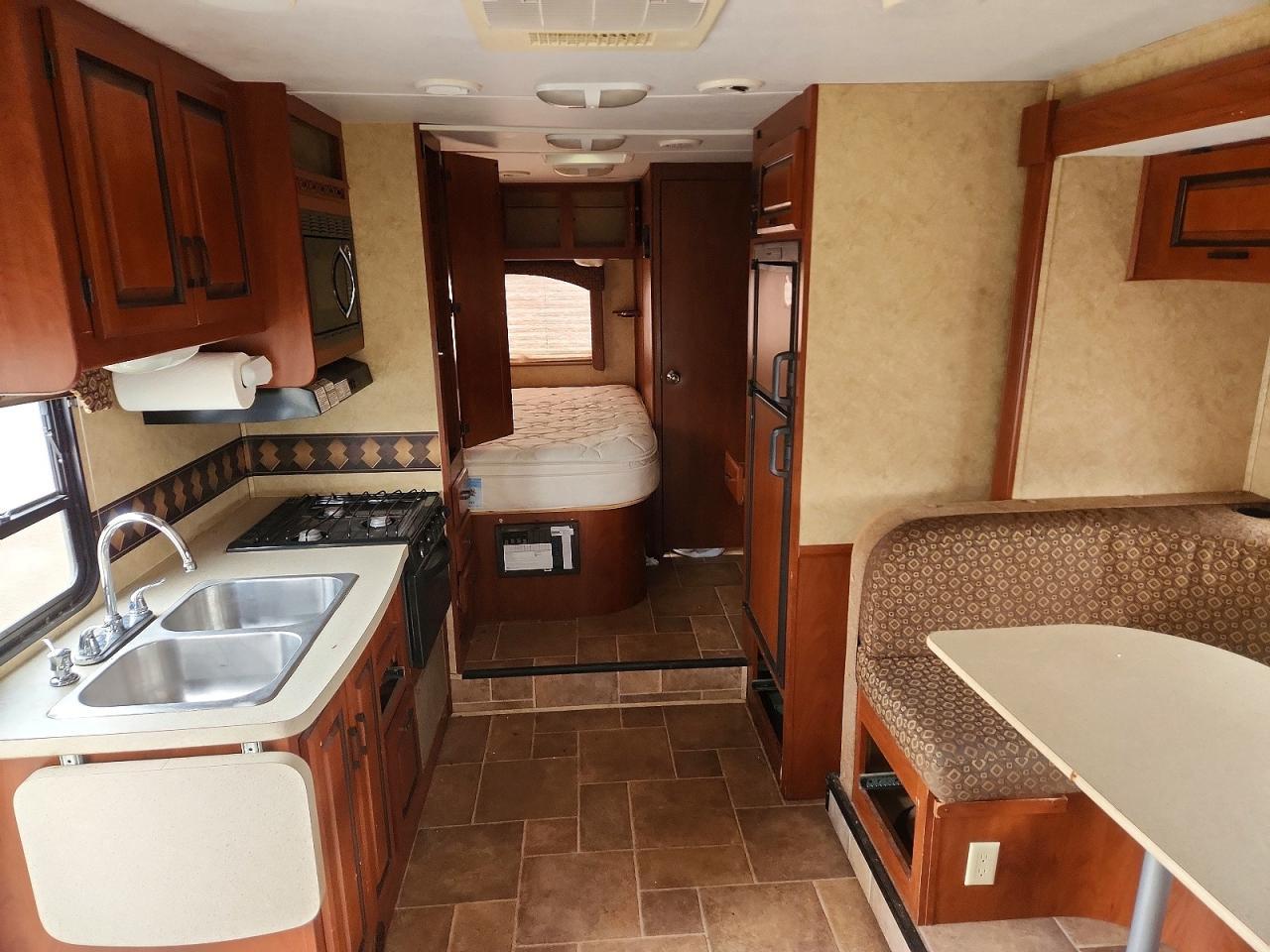 2011 Sunseeker Rv - Фото 6