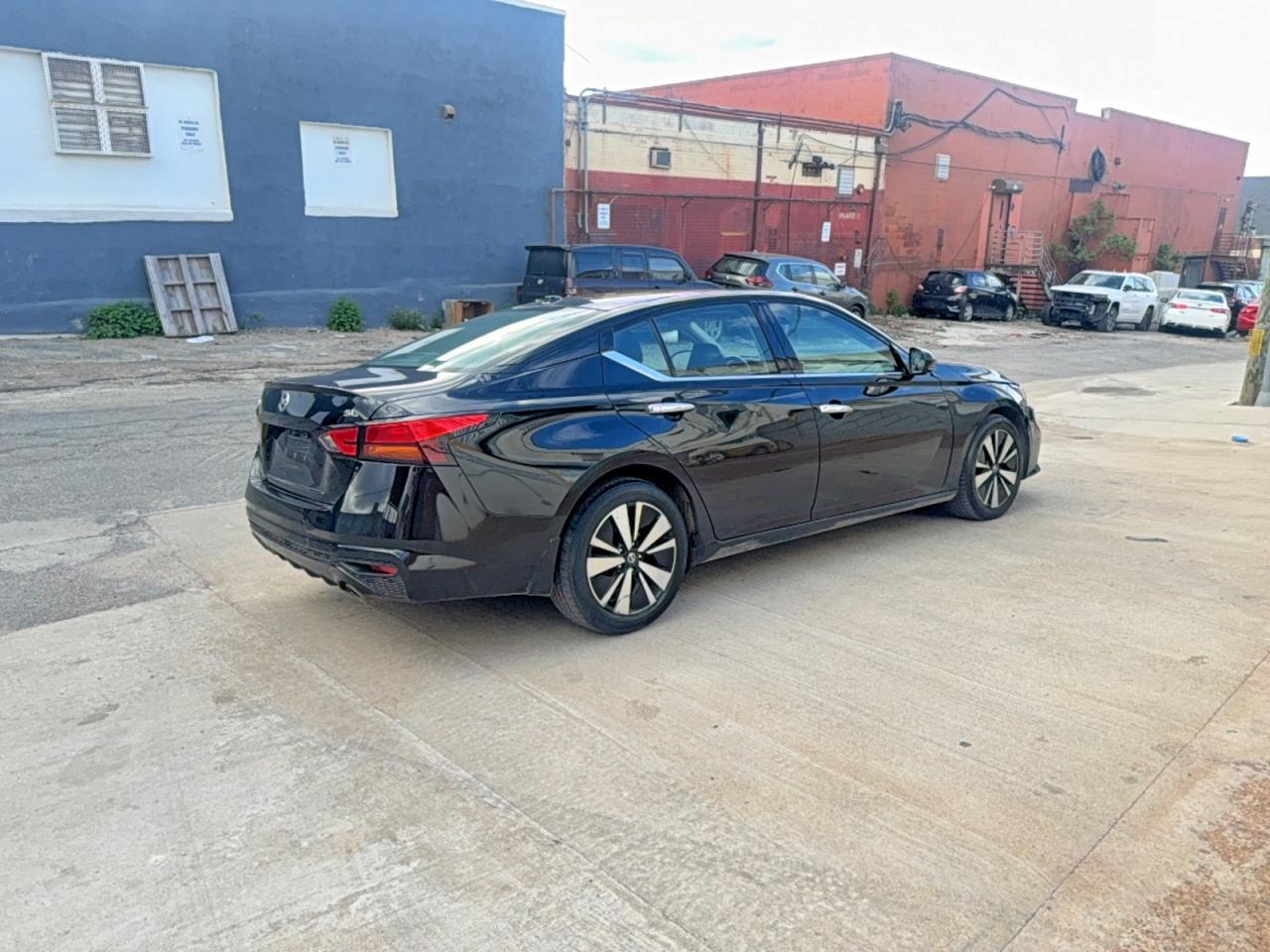 2019 Nissan Altima Sl - Фото 4