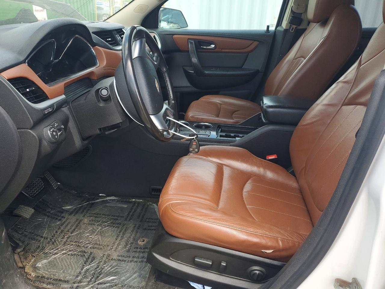 2017 Chevrolet Traverse Premier - Image 7