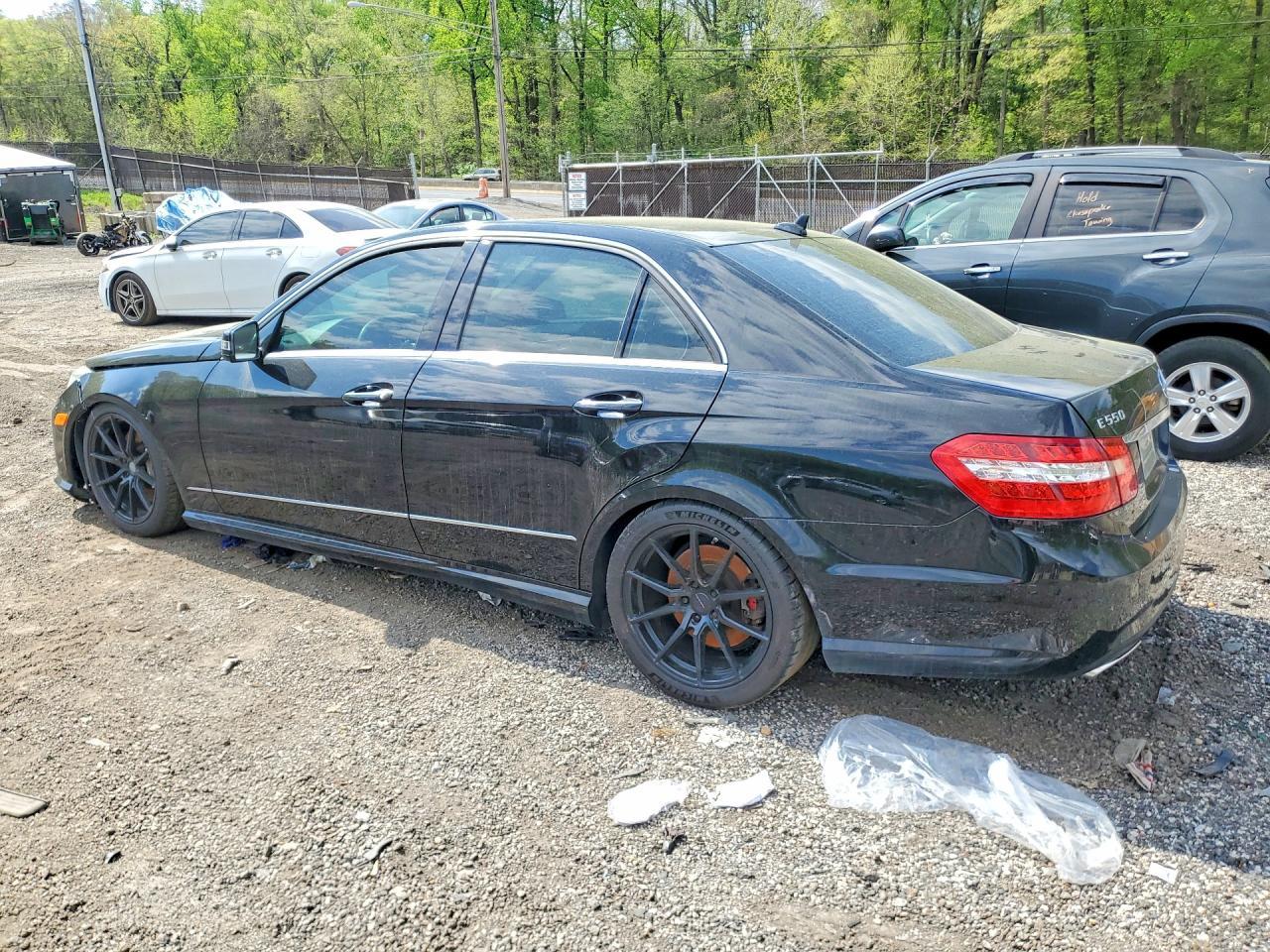 2011 Mercedes-Benz E 550 - Image 2
