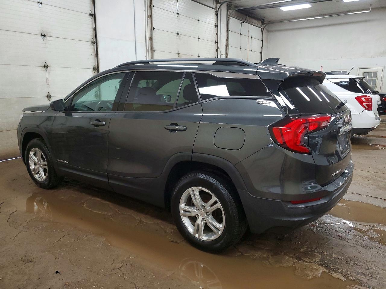 2019 GMC Terrain Sle - Фото 2