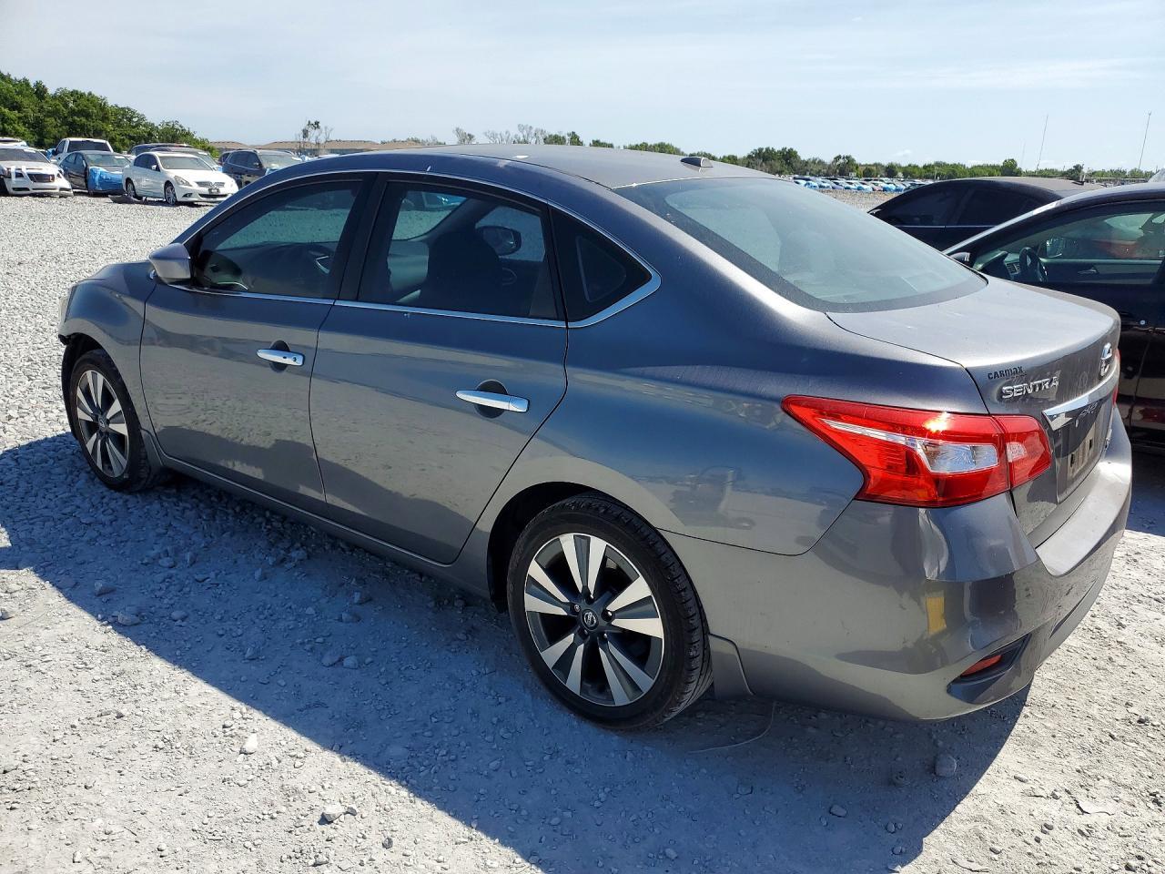 2019 Nissan Sentra Sv - Image 2
