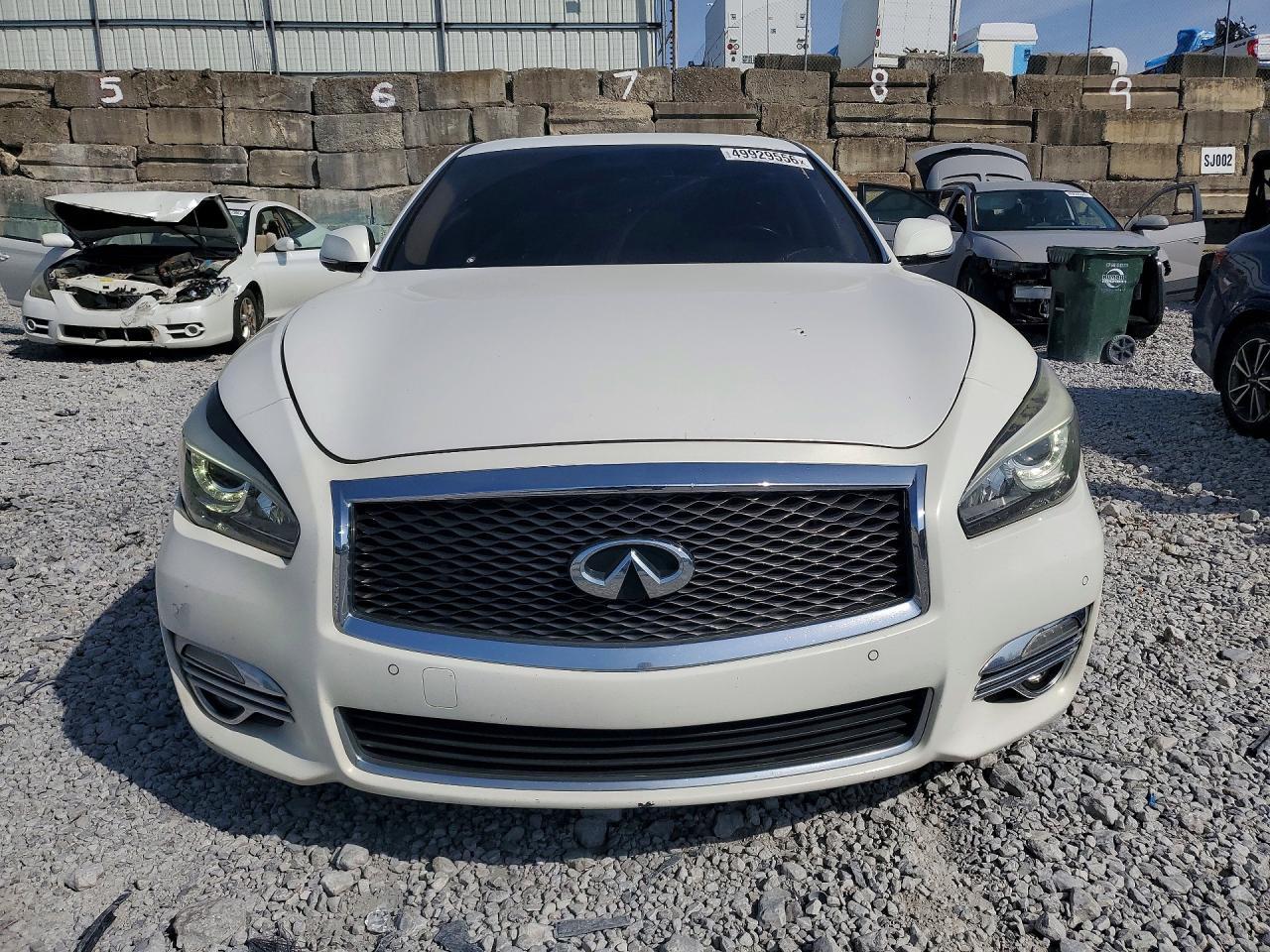 2015 Infiniti Q70L 3.7 - Фото 5
