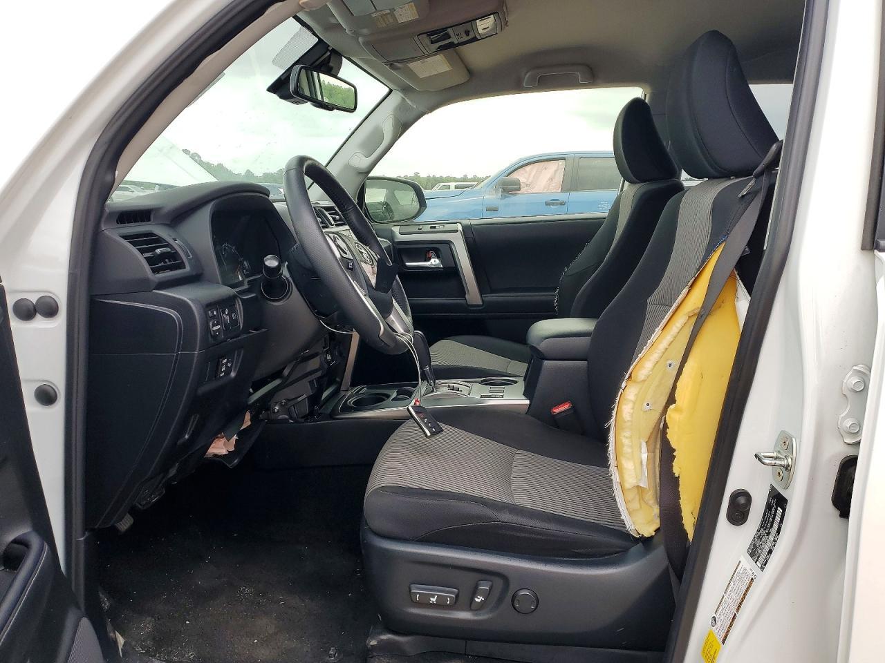 2024 Toyota 4Runner Sr5 - Фото 7