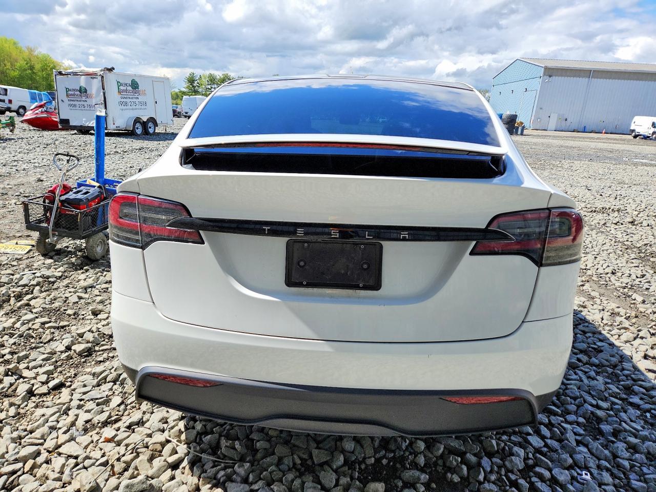 2023 Tesla Model X - Фото 6
