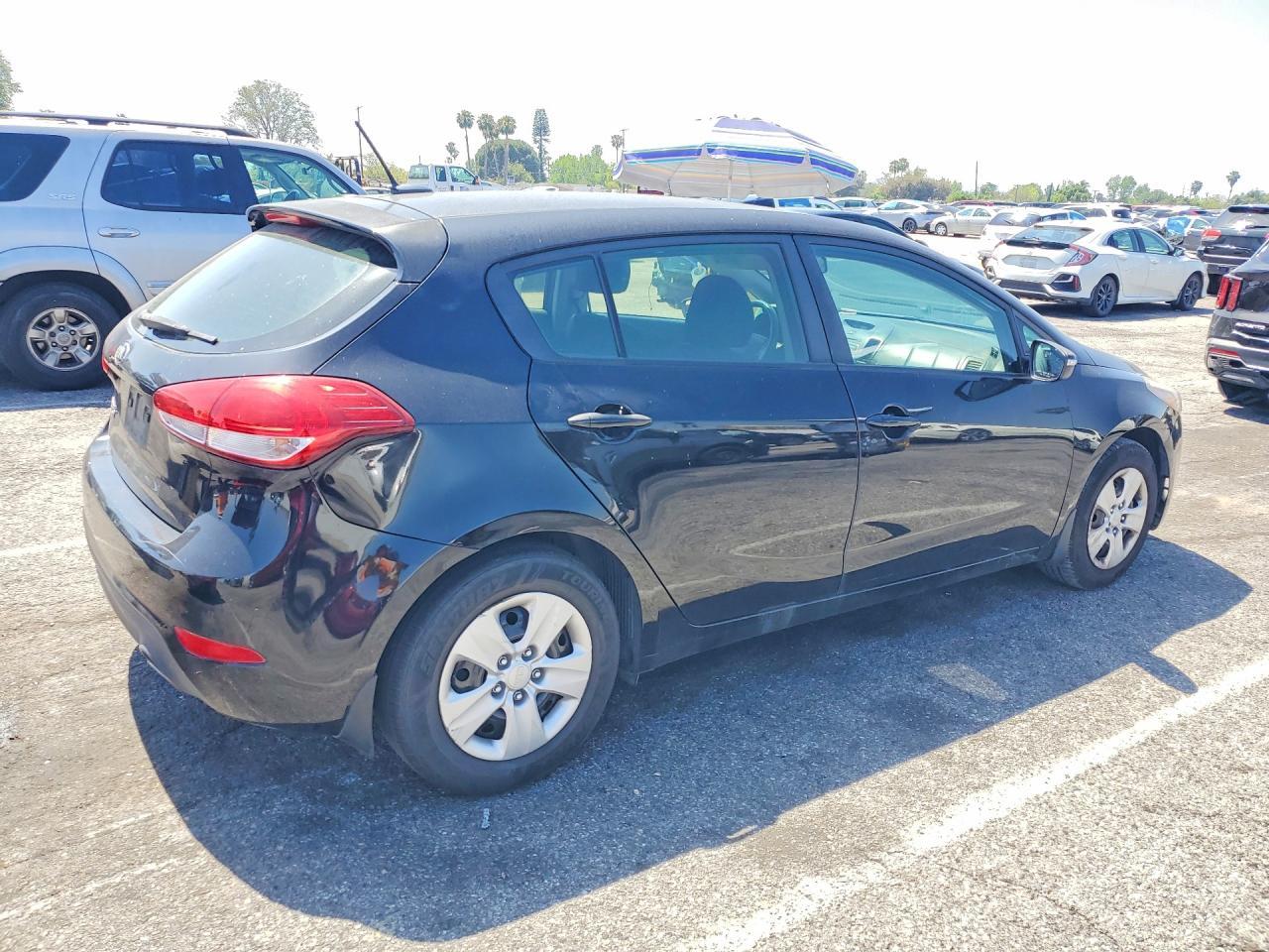 2017 Kia Forte Lx - Фото 3