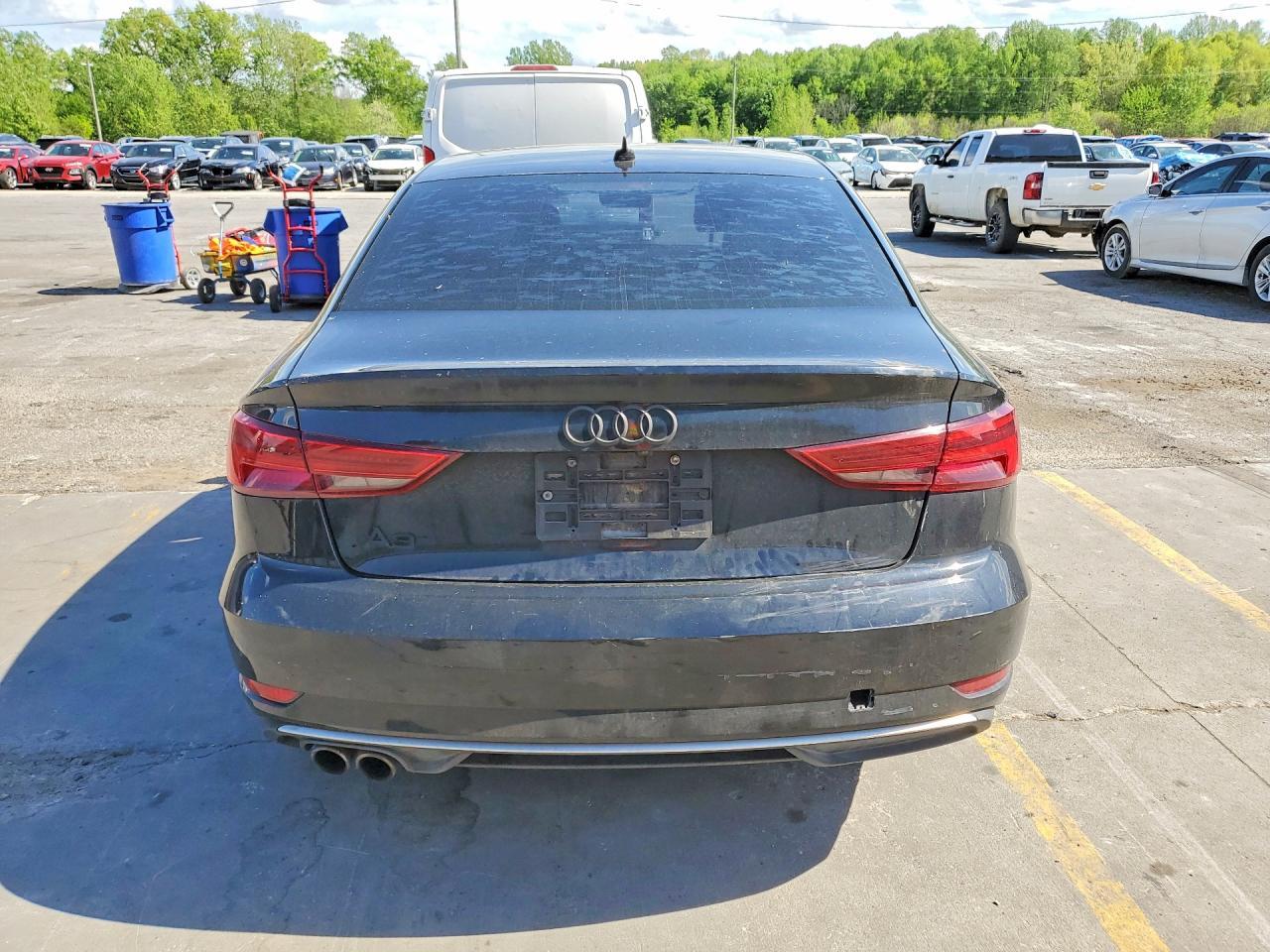 2017 Audi A3 Premium - Фото 6