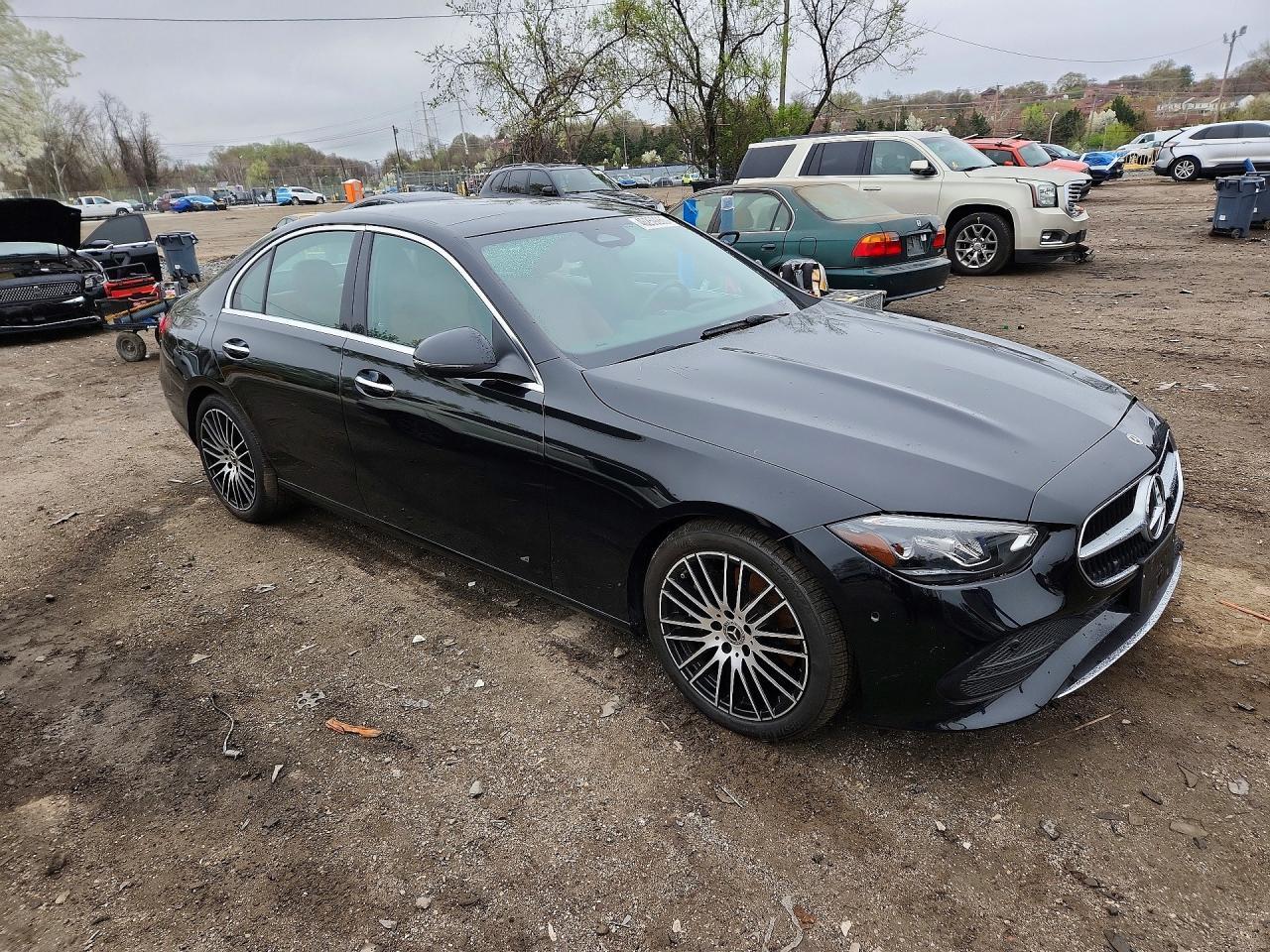 2022 Mercedes-Benz C 300 4Matic - Image 4