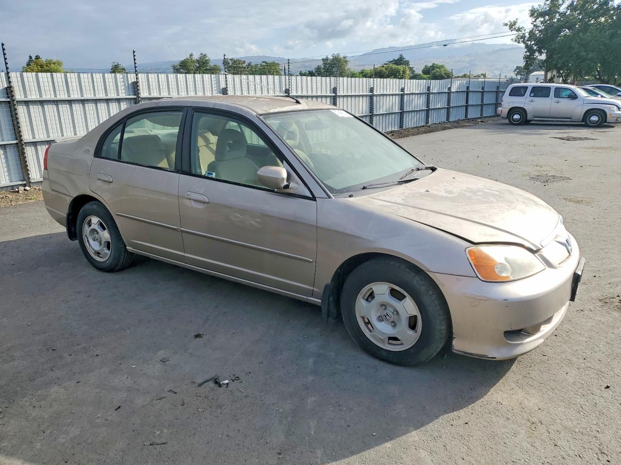2003 Honda Civic Hybrid - Image 4