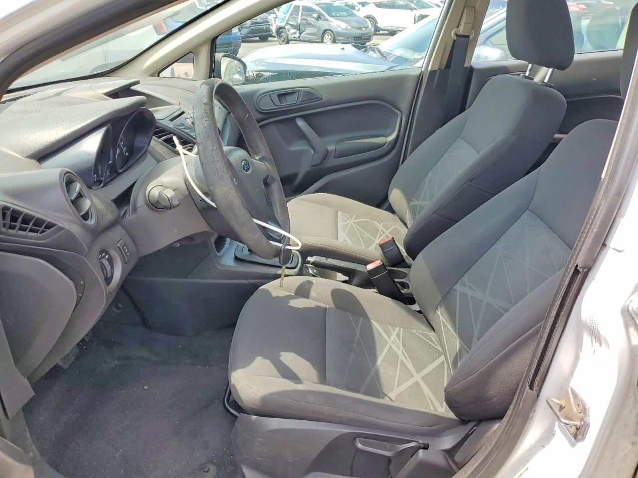 2015 Ford Fiesta S - Image 7