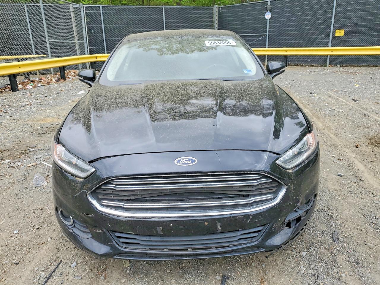 2016 Ford Fusion Se - Image 5