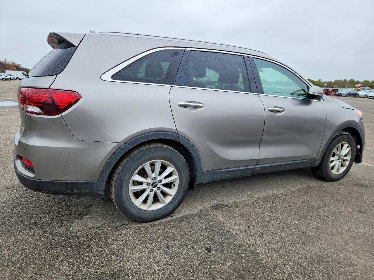 2019 Kia Sorento Lx - Фото 3