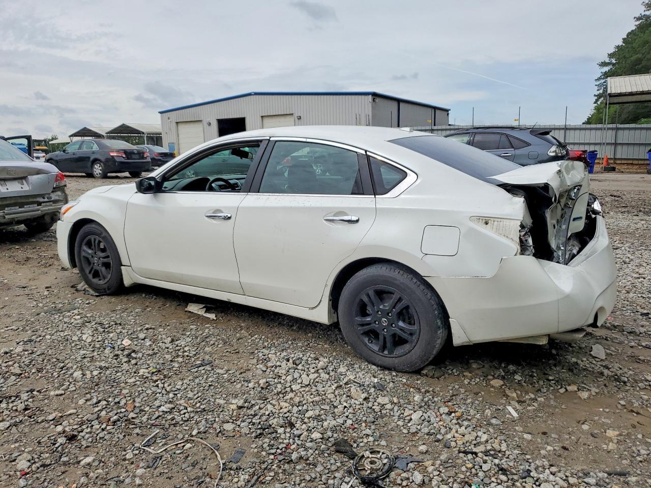 2013 Nissan Altima 2.5 - Фото 2