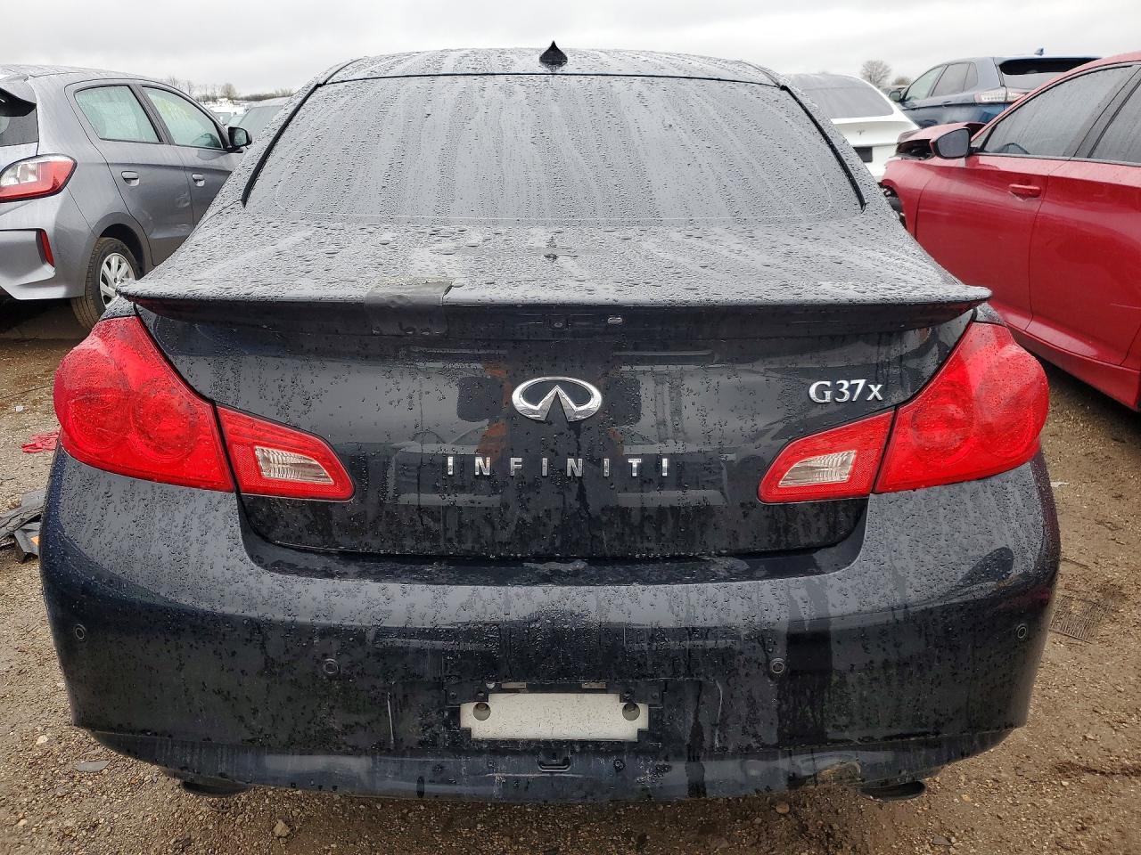 2011 Infiniti G37 Sedan X - Image 6