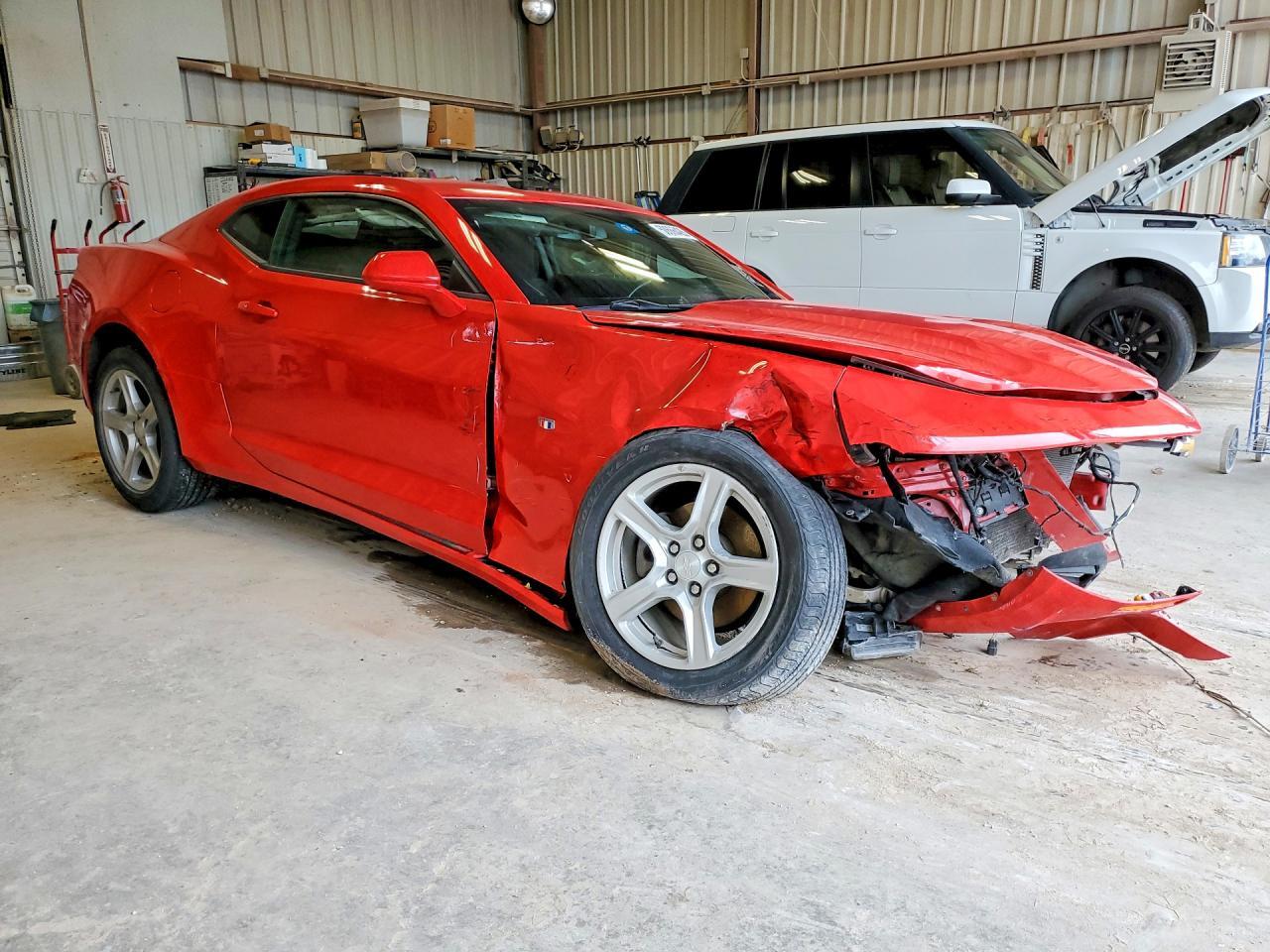 2017 Chevrolet Camaro Lt - Image 4