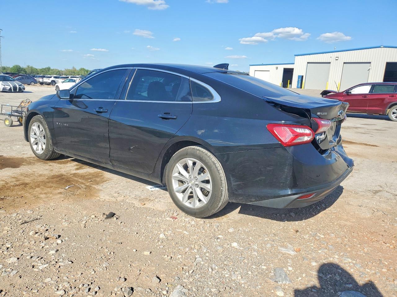 2020 Chevrolet Malibu Lt - Фото 2