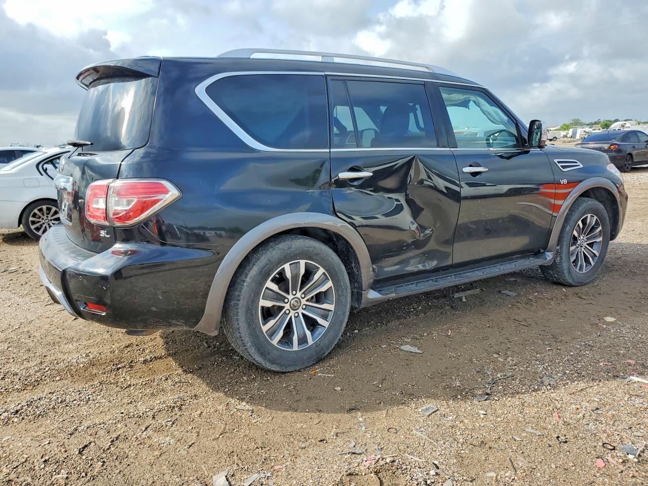 2019 Nissan Armada Sv - Image 3