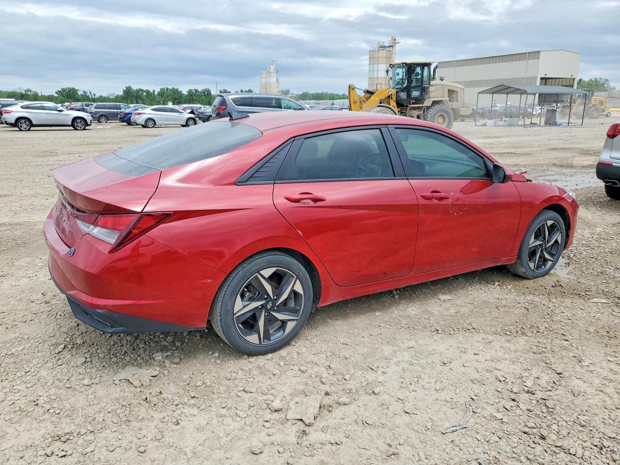 2023 Hyundai Elantra Sel - Фото 3