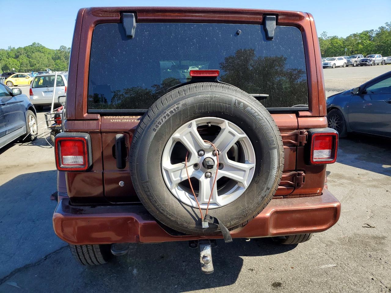 2019 Jeep Wrangler Unlimited Sport - Image 6