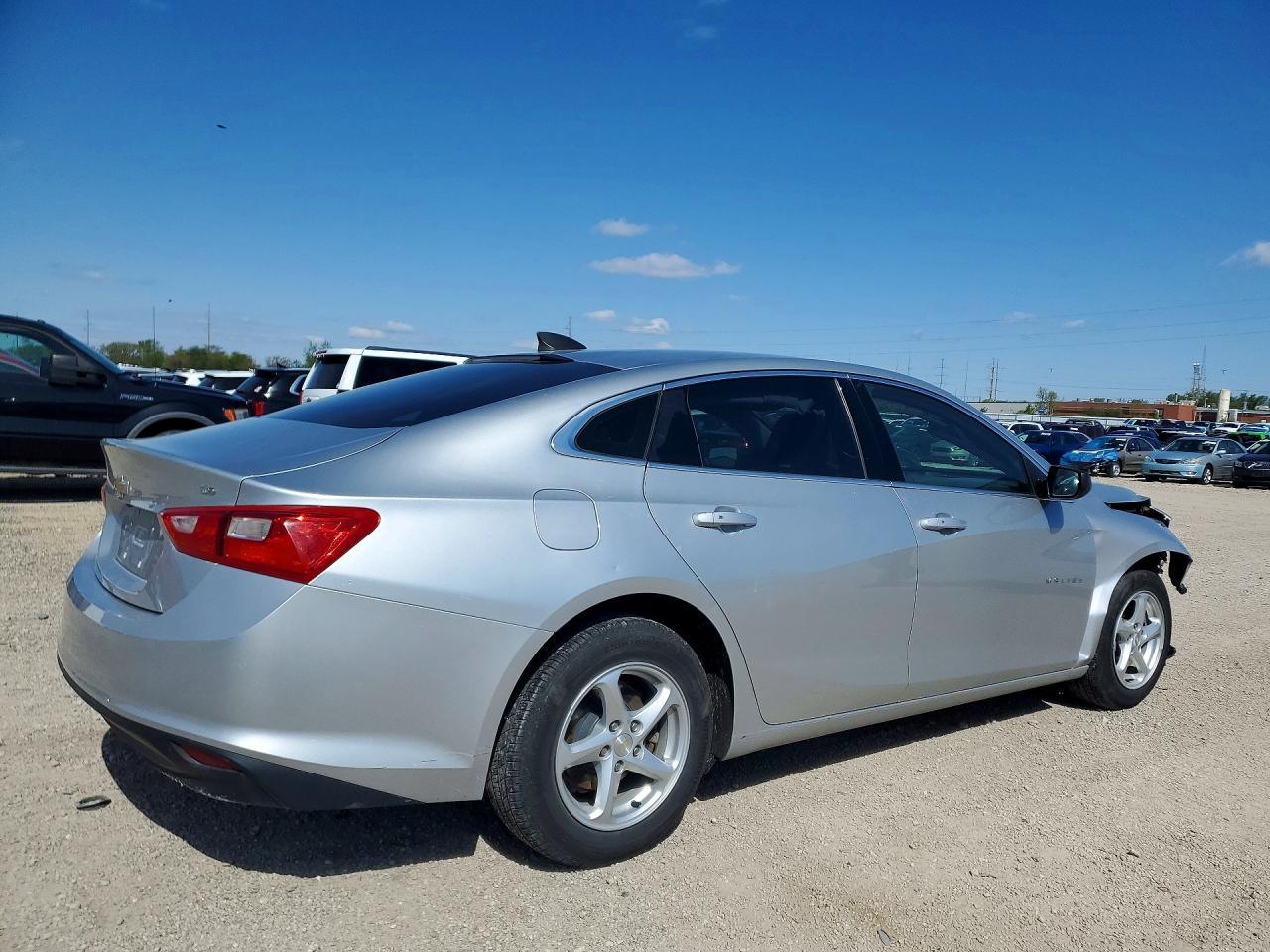 2016 Chevrolet Malibu Ls - Image 3