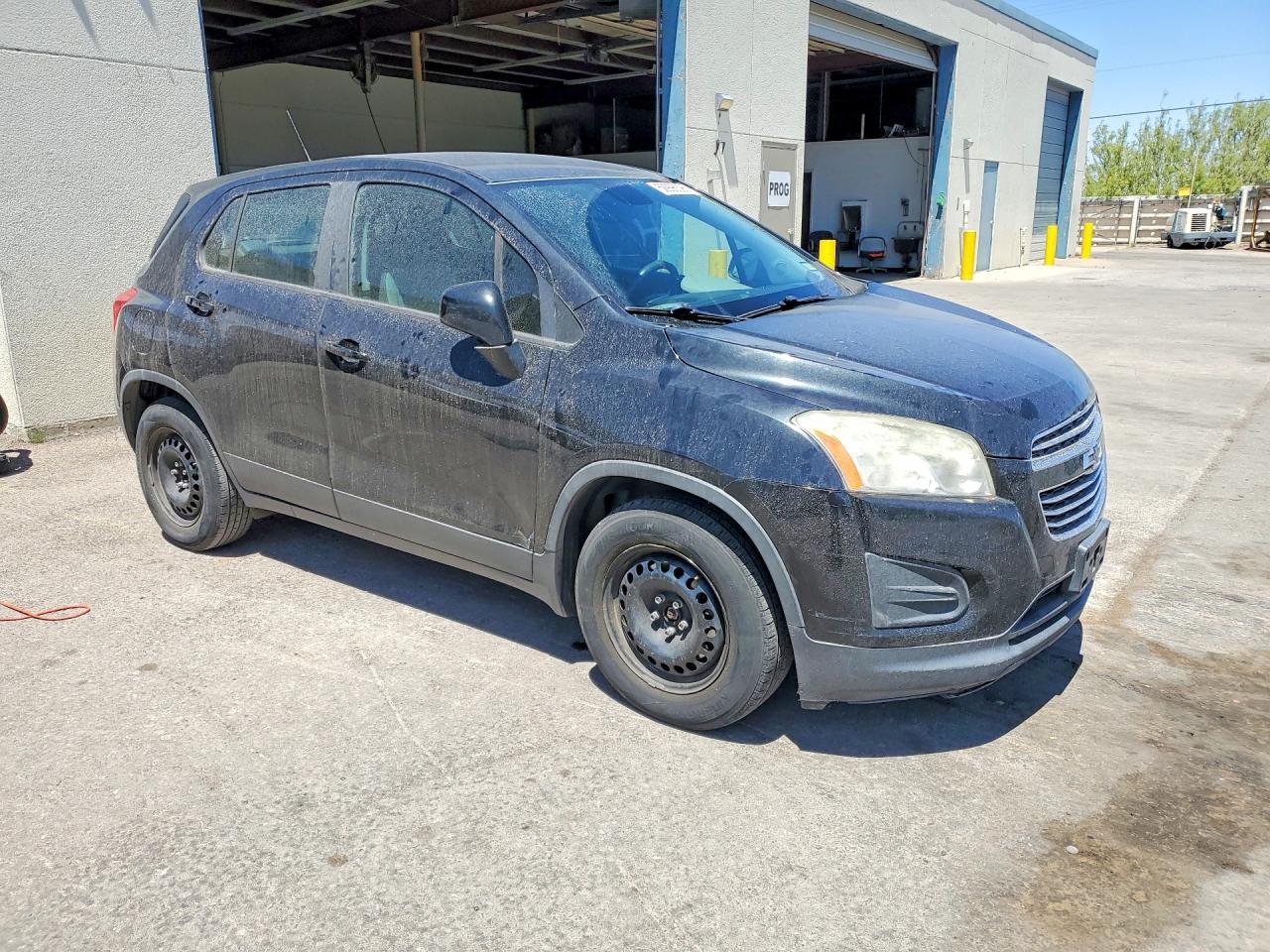 2015 Chevrolet Trax Ls - Image 4