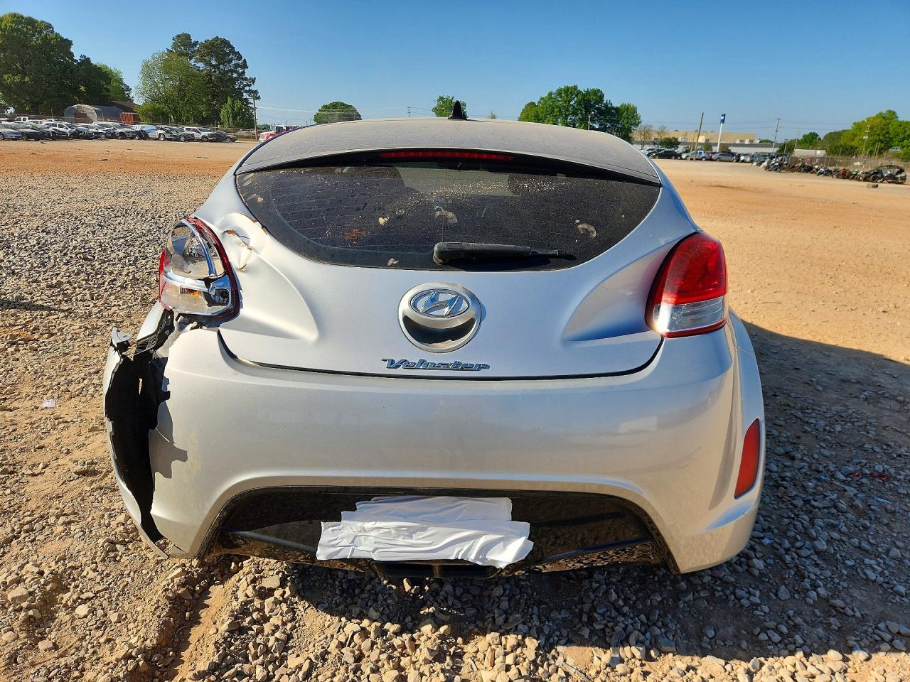 2013 Hyundai Veloster Base - Image 6
