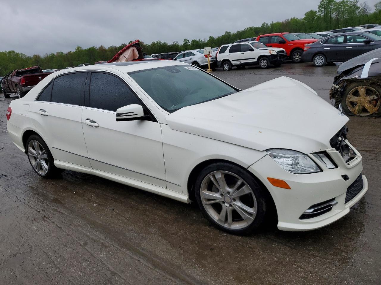 2013 Mercedes-Benz E 350 4Matic - Фото 4