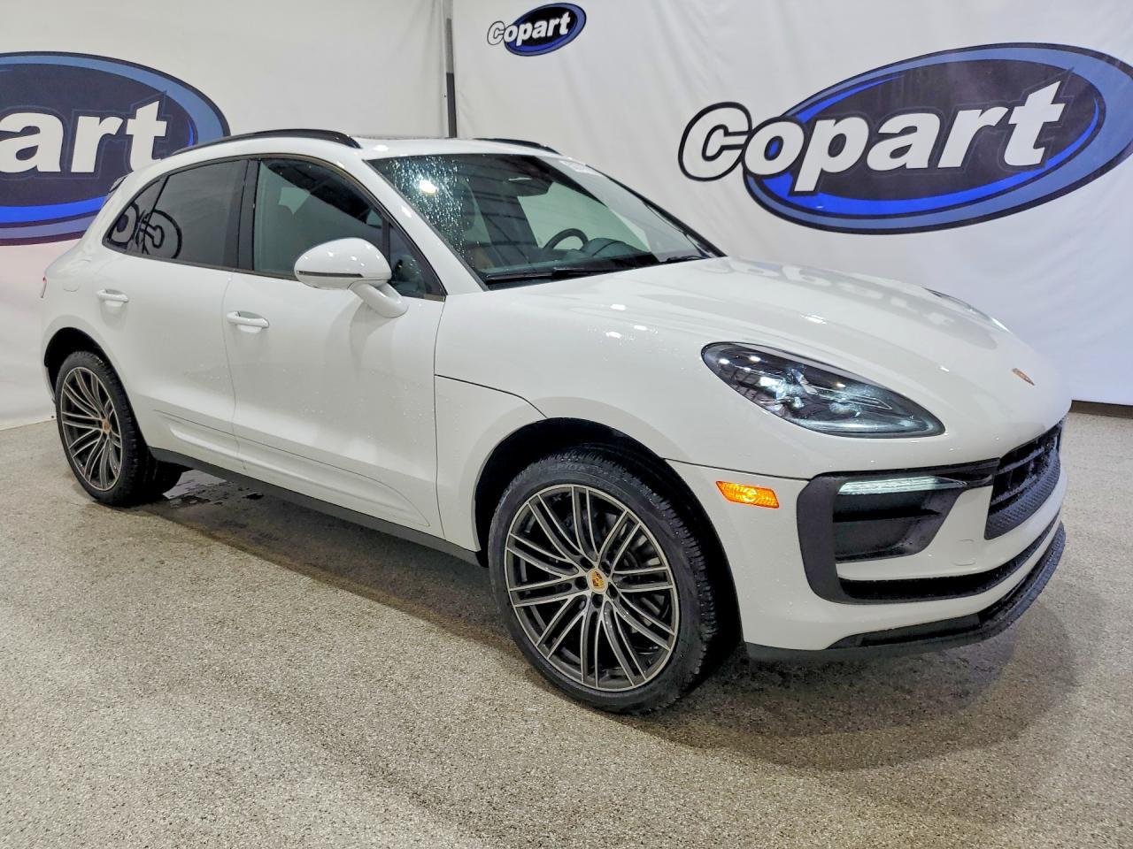 2024 Porsche Macan Base - Image 4