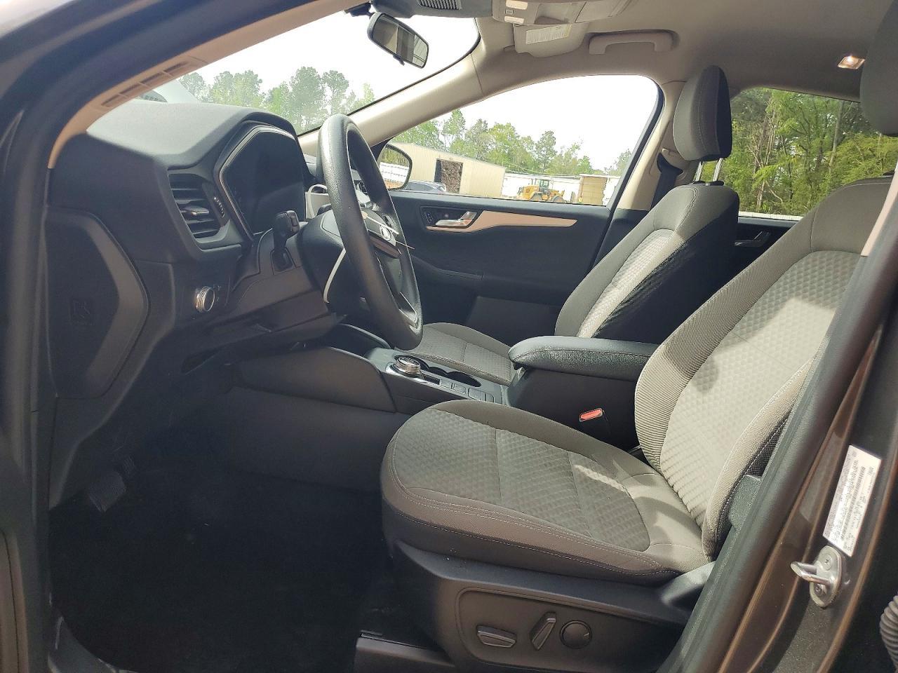 2020 Ford Escape Se - Фото 7