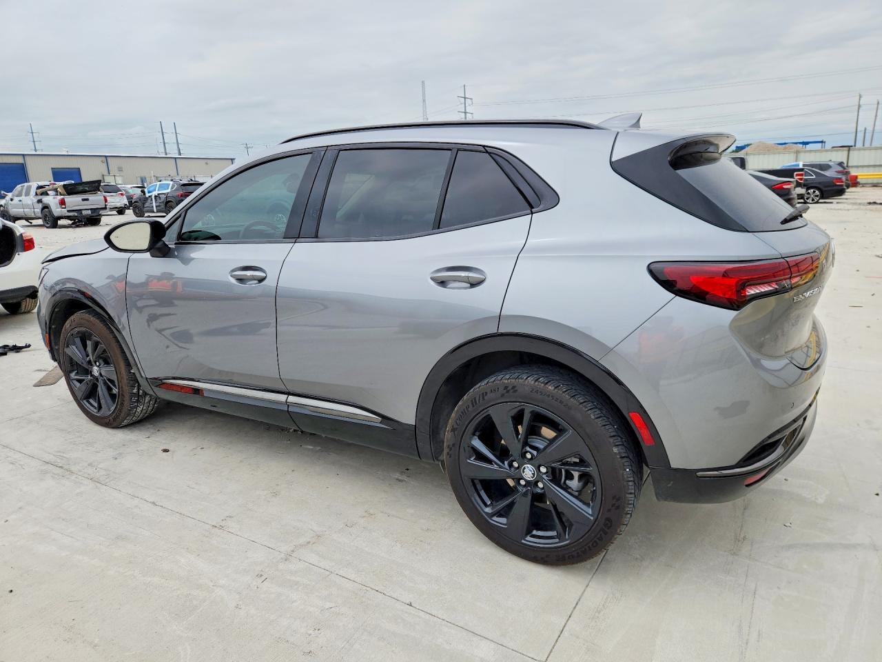 2023 Buick Envision Essence - Image 2