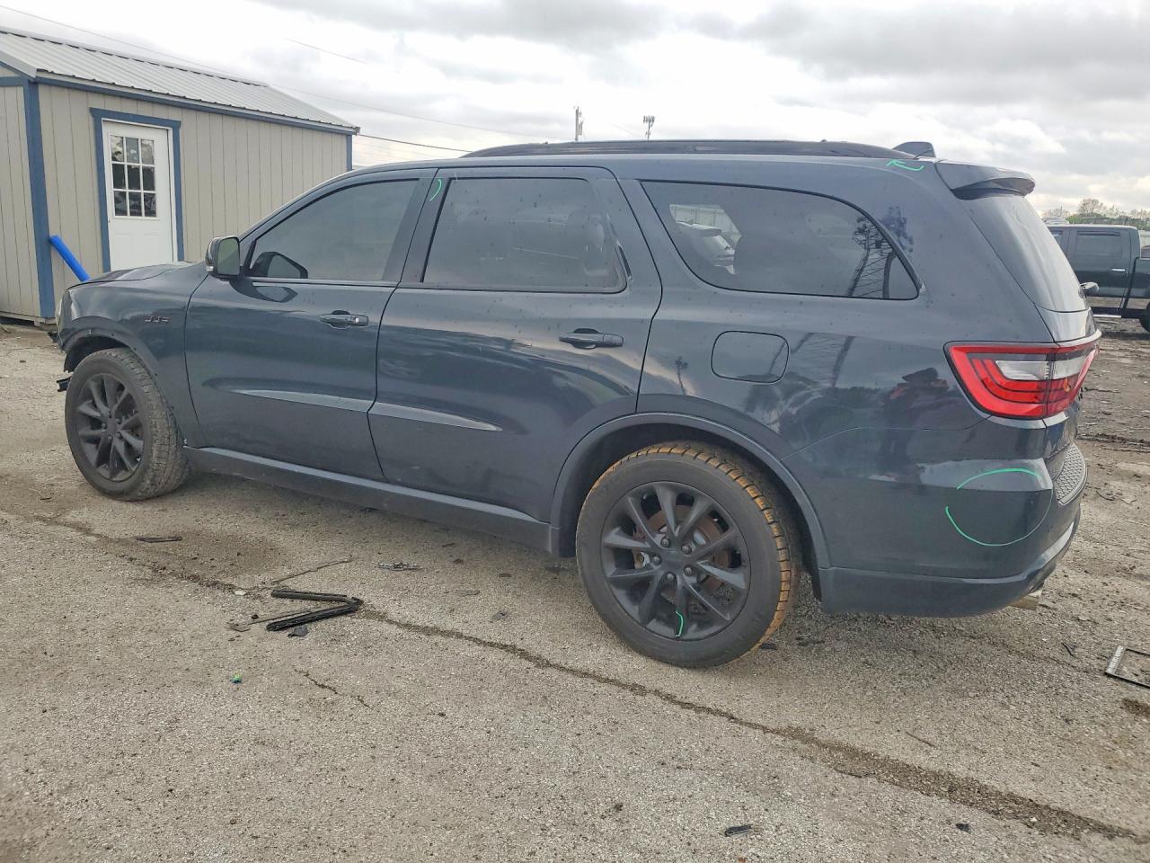 2017 Dodge Durango R - Image 2