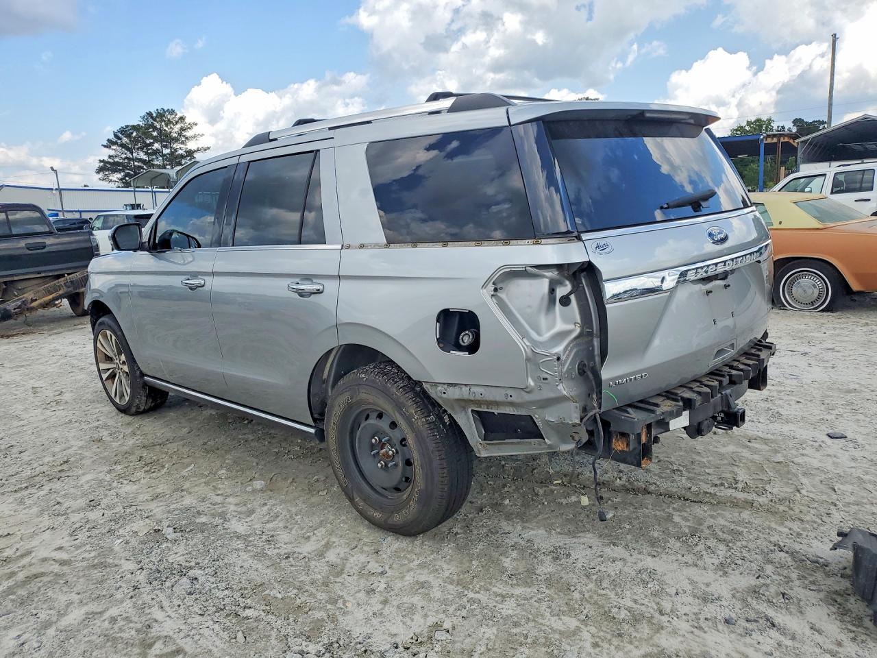 2020 Ford Expedition Limited - Image 2