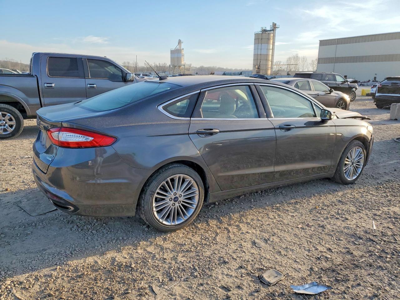 2015 Ford Fusion Se - Image 3