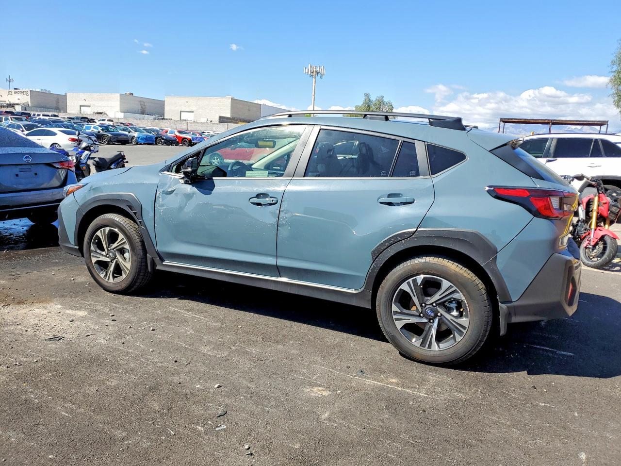 2025 Subaru Crosstrek Premium - Фото 2