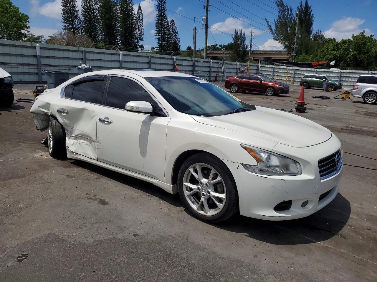 2012 Nissan Maxima 3.5 S - Image 4