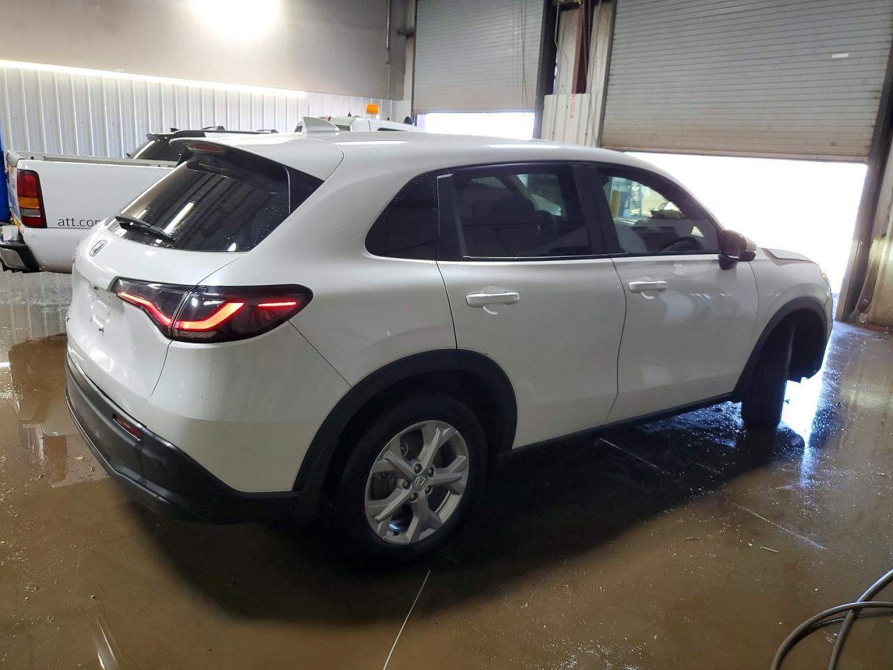 2025 Honda Hr-V Lx - Фото 3