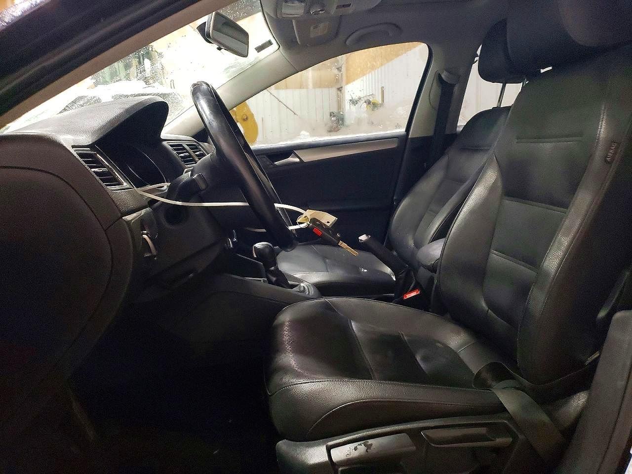 2017 Volkswagen Jetta Se - Image 7