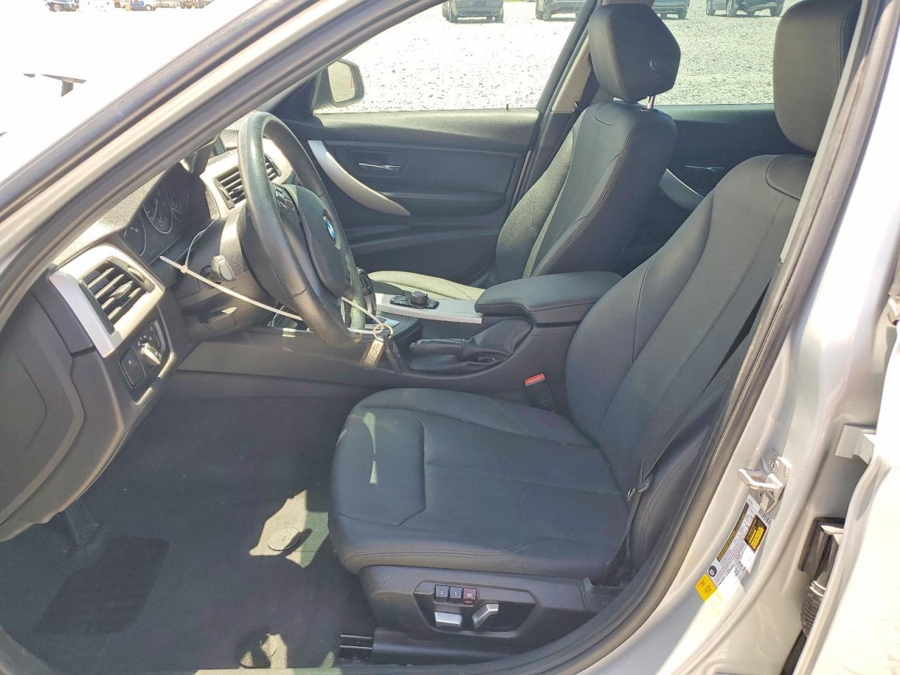 2018 BMW 320 I - Image 7