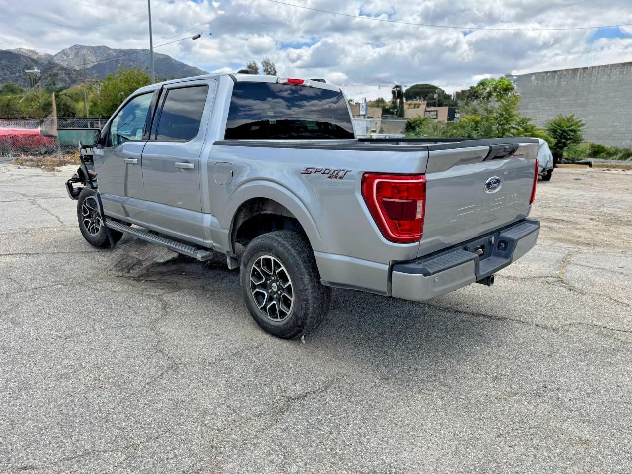 2023 Ford F150 Supercrew - Image 3